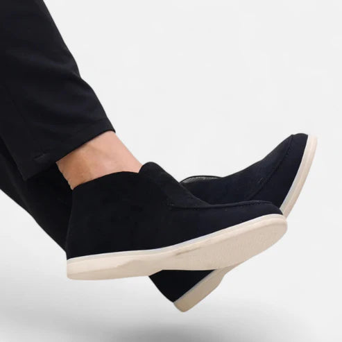 Men’s Suede Moccasin