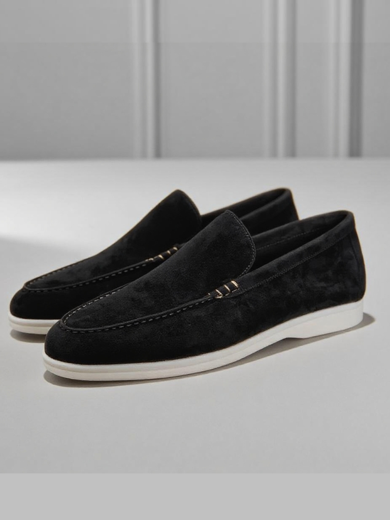 Modern Men’s Moccasin